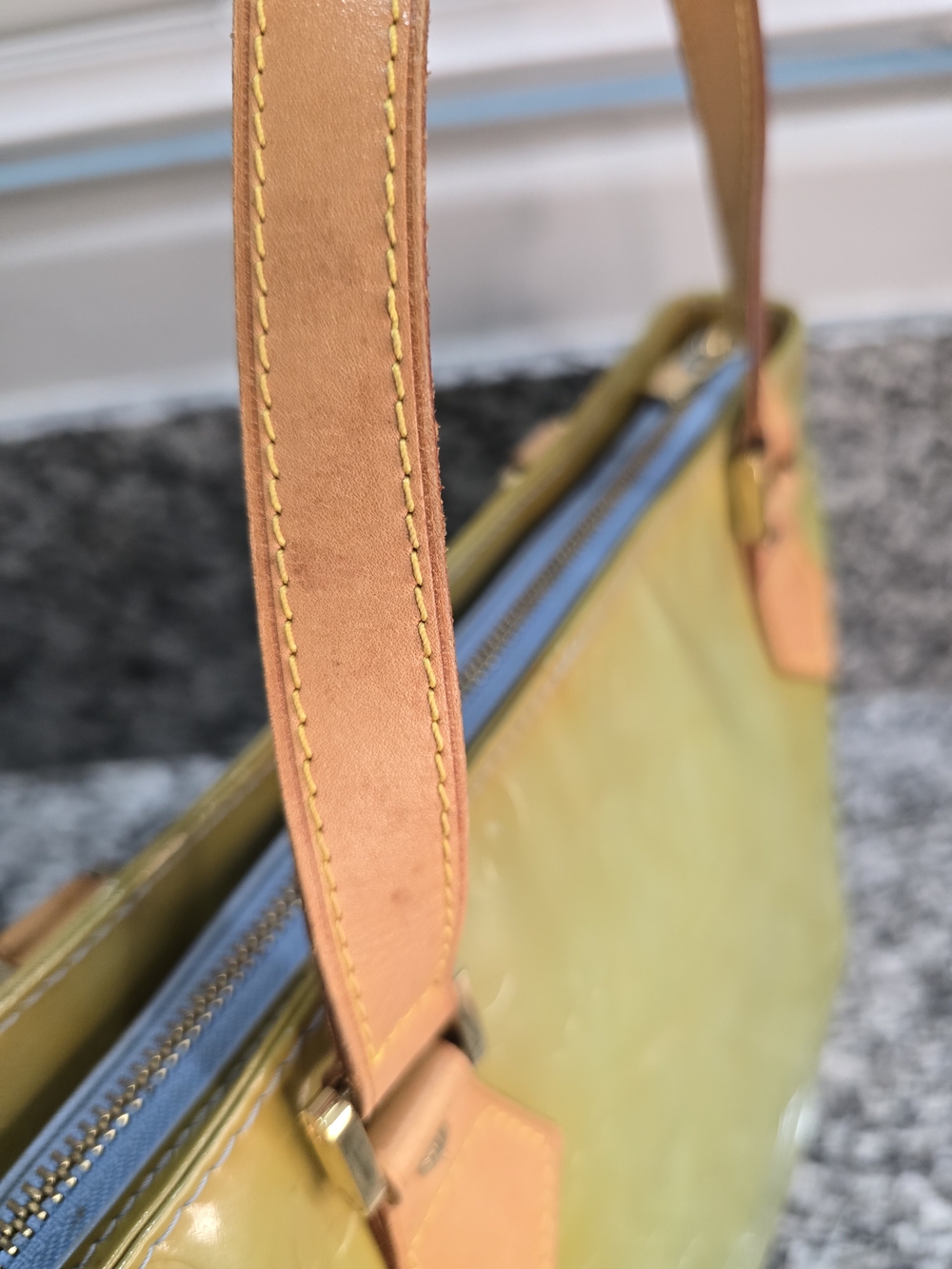 Authentic Louis Vuitton Monogram Vernis Houston Tote Bag - Picture 4 of 16